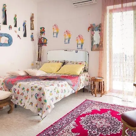 La Voliera Bed & Breakfast
